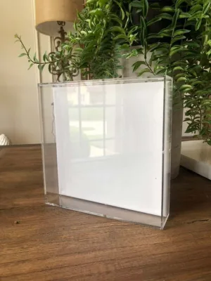 Quadro Porta Foto Acrílico Transparente Moldura 20x20 — foto 4